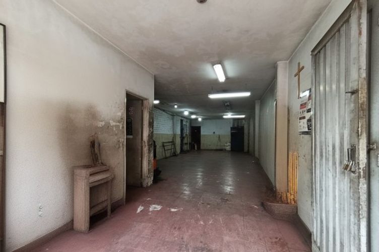 Bodega en arriendo en El Poblado, Medellín, 138 m² · foto 2 de 5