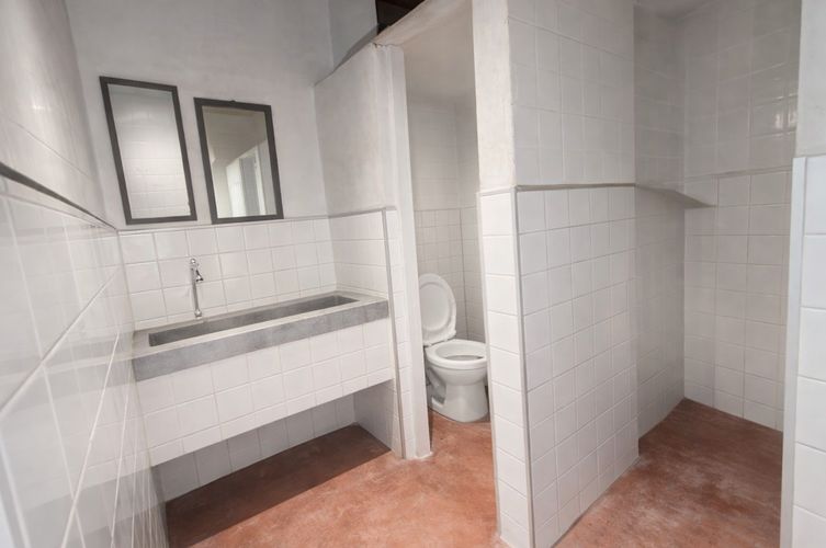 Bodega en arriendo en El Poblado, Medellín, 138 m² · foto 4 de 5