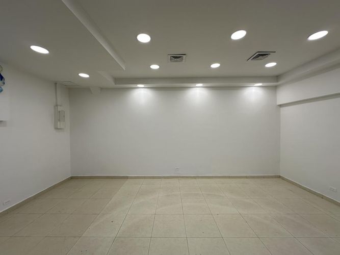 Local en arriendo en Tequendama, Cali, 26 m² · foto 8 de 13