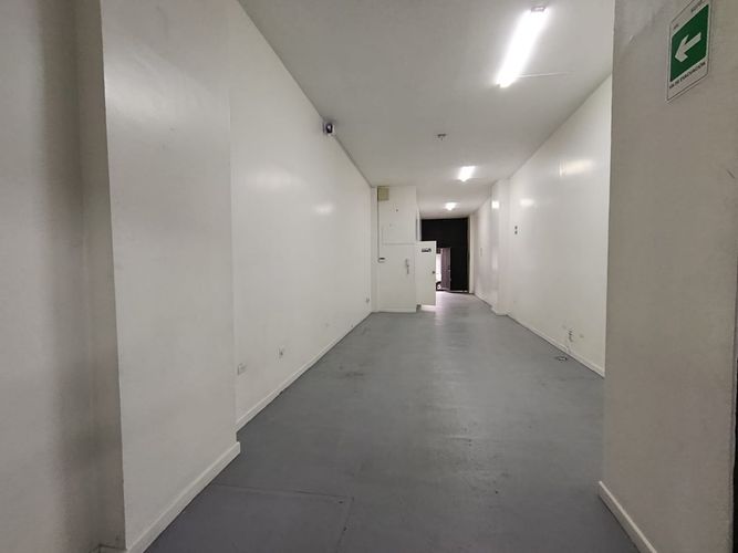 Bodega en arriendo en El Poblado, Medellín, 149 m² · foto 9 de 20