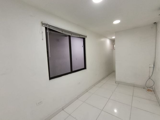 Bodega en arriendo en El Poblado, Medellín, 149 m² · foto 11 de 20