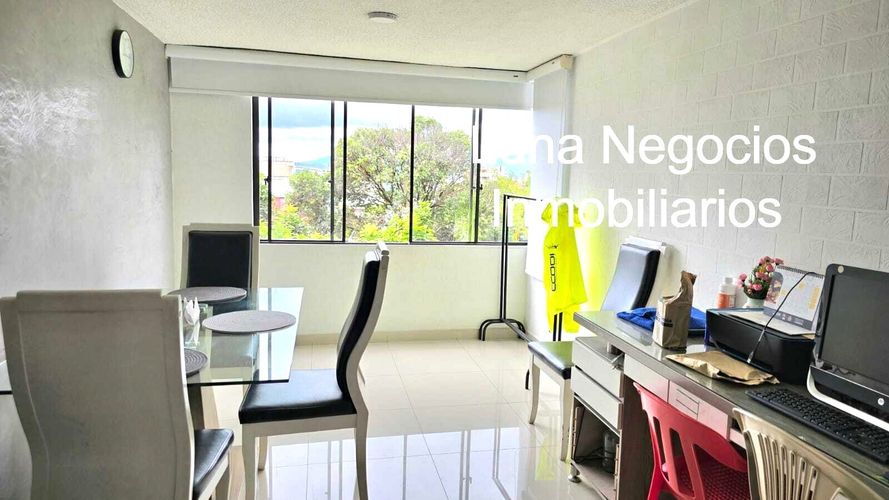 Apartamento de 3 alcobas en venta en Miradores De San Lorenzo, Bucaramanga, 84 m² · foto 2 de 12