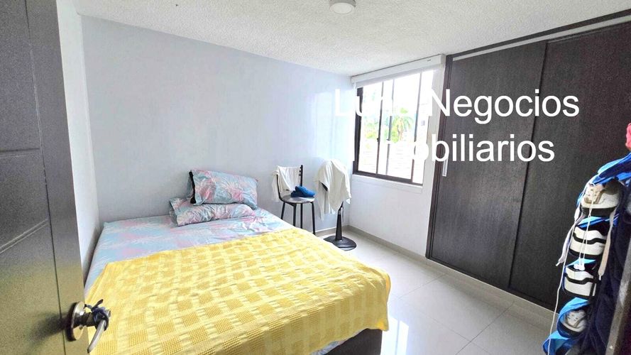 Apartamento de 3 alcobas en venta en Miradores De San Lorenzo, Bucaramanga, 84 m² · foto 10 de 12