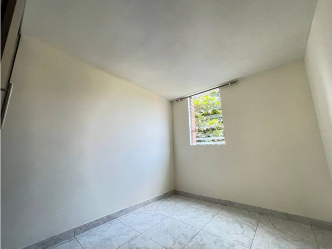 Apartamento de 3 alcobas en venta en Los Alcazares, Cali, 44 m² · foto 16 de 19