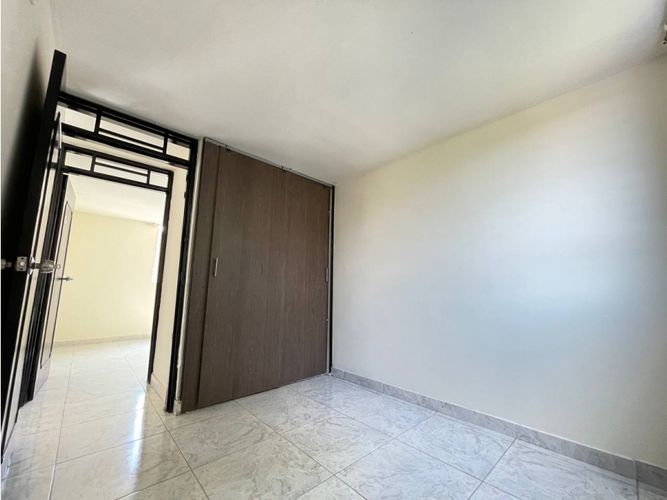 Apartamento de 3 alcobas en venta en Los Alcazares, Cali, 44 m² · foto 17 de 19