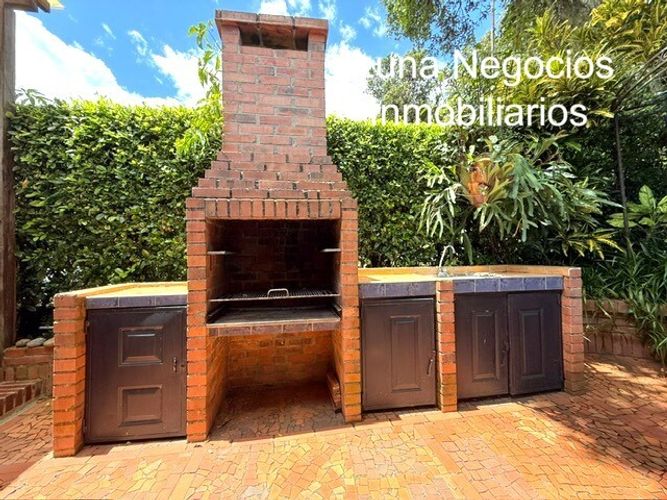 Casa de 4 alcobas en venta en Los Llanitos, Piedecuesta, 600 m² · foto 8 de 24