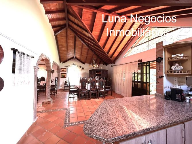 Casa de 4 alcobas en venta en Los Llanitos, Piedecuesta, 600 m² · foto 16 de 24