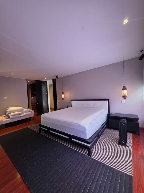 Apartamento de 3 alcobas en venta en Los Rosales, Bogotá, 317 m² · foto 19 de 24
