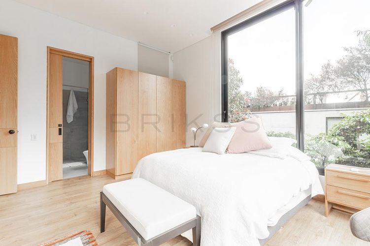 Casa de 4 alcobas en venta en Santa Ana, Bogotá, 597 m² · foto 17 de 24