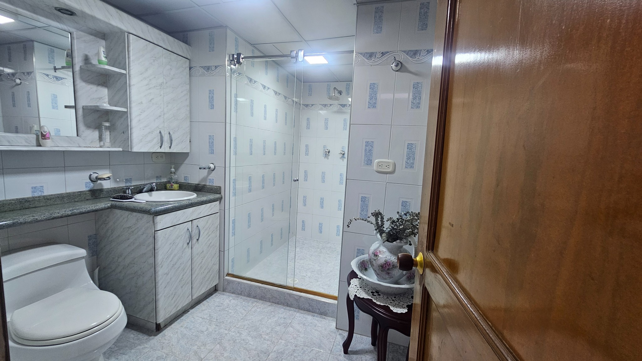Casa en venta en La Camelia, Manizales · foto 2 de 18