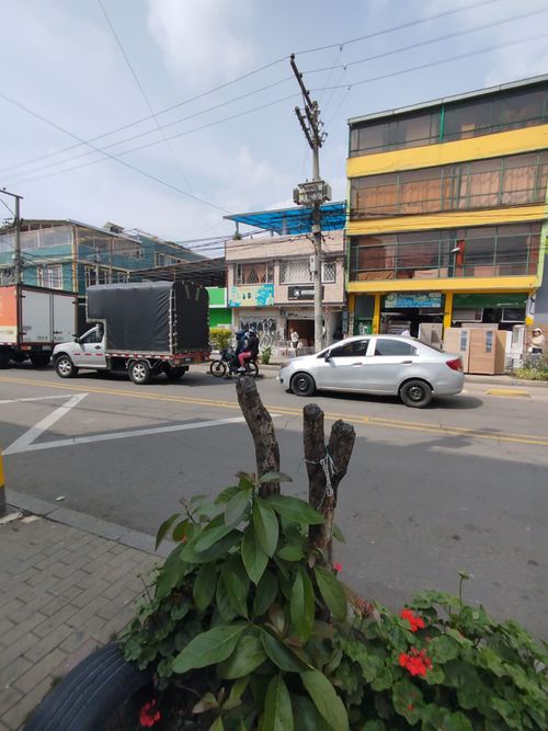 Casa de 7 alcobas en venta en El Poa, Bogotá, 270 m² · foto 2 de 22