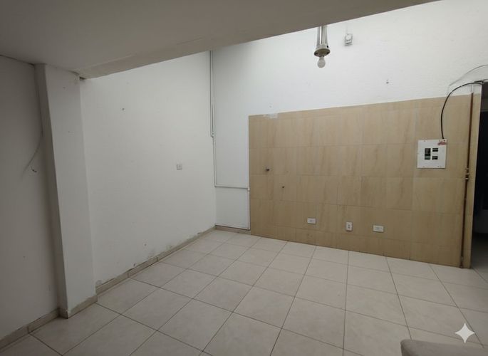 Casa de 7 alcobas en venta en El Poa, Bogotá, 270 m² · foto 15 de 22