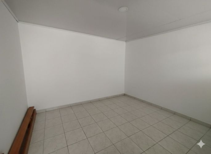 Casa de 7 alcobas en venta en El Poa, Bogotá, 270 m² · foto 16 de 22