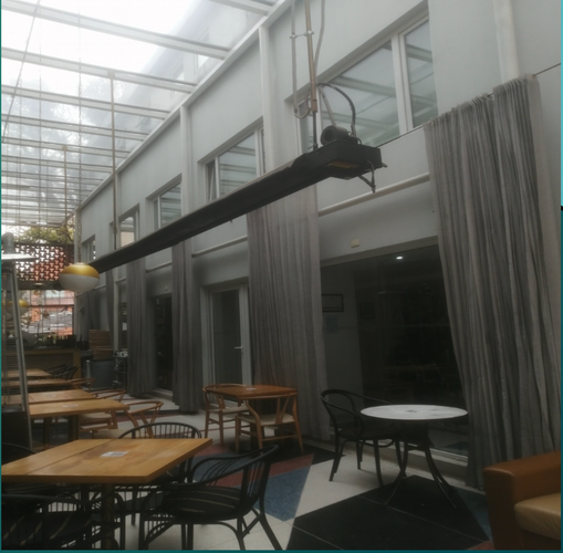 Casa de 9 alcobas en venta en Los Rosales, Bogotá, 751 m² · foto 3 de 10