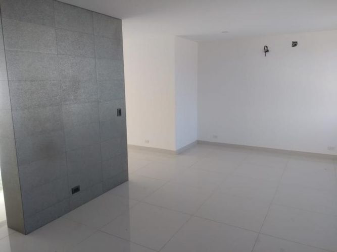 Casa de 4 alcobas en venta en Villa Campestre, Barranquilla, 350 m² · foto 6 de 24
