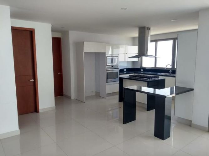 Casa de 4 alcobas en venta en Villa Campestre, Barranquilla, 350 m² · foto 7 de 24