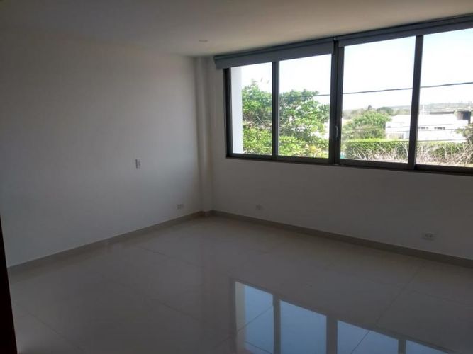 Casa de 4 alcobas en venta en Villa Campestre, Barranquilla, 350 m² · foto 11 de 24
