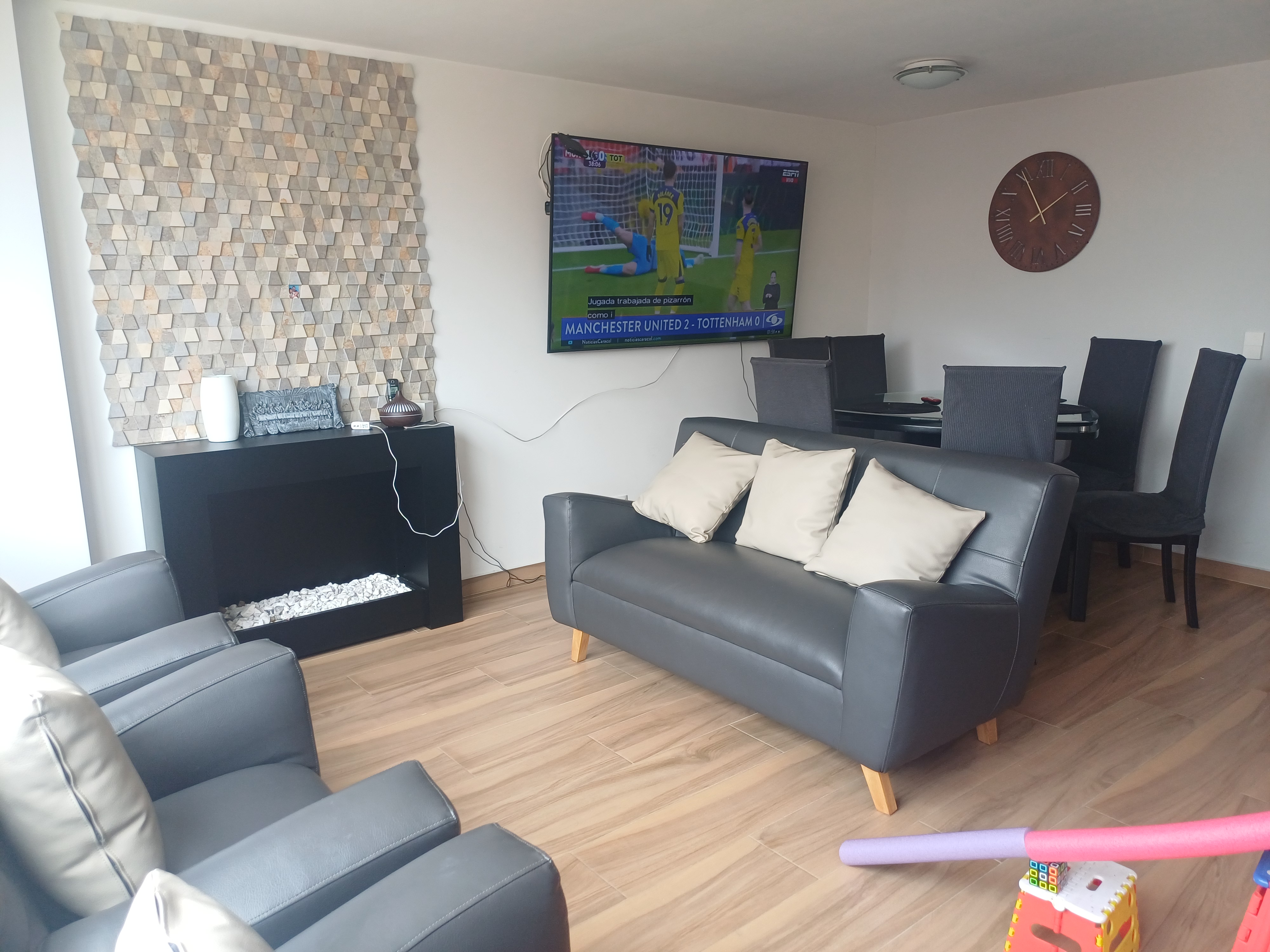 Casa en venta en Minuto De Dios, Bogotá · foto 4 de 24