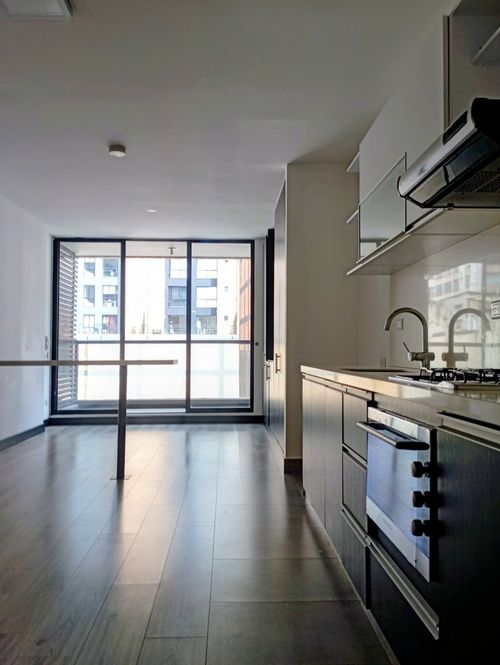 Apartaestudio en venta en Las Nieves, Bogotá, 33 m² · foto 7 de 15