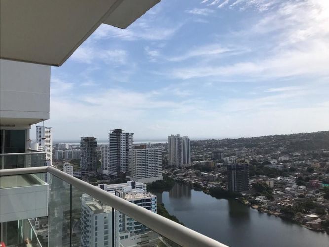 Apartamento de 3 alcobas en venta en El Cabrero, Cartagena, 150 m² · foto 3 de 13