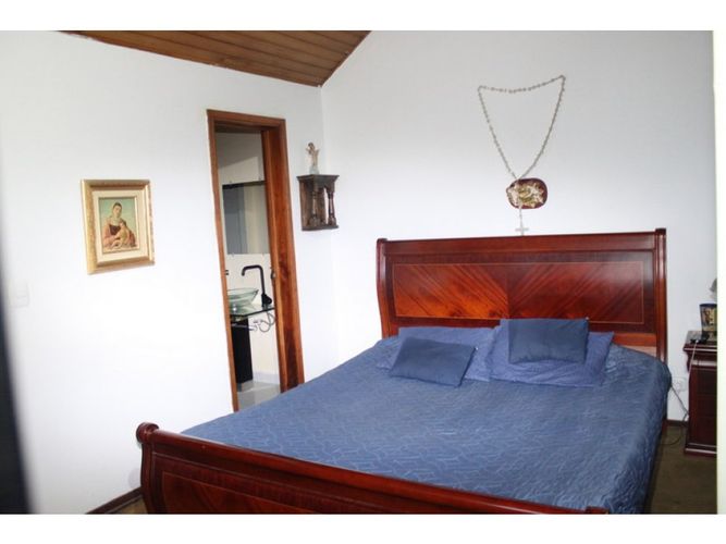 Casa en venta en El Contador, Bogotá · foto 13 de 17