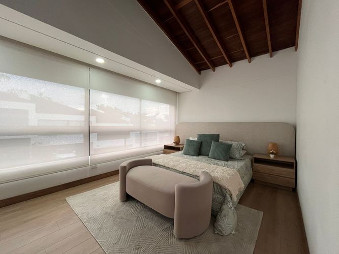Casa de 3 alcobas en venta en Loma El Atravesado, Envigado, 168 m² · foto 10 de 20