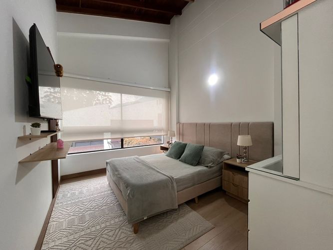 Casa de 3 alcobas en venta en Loma El Atravesado, Envigado, 168 m² · foto 13 de 20