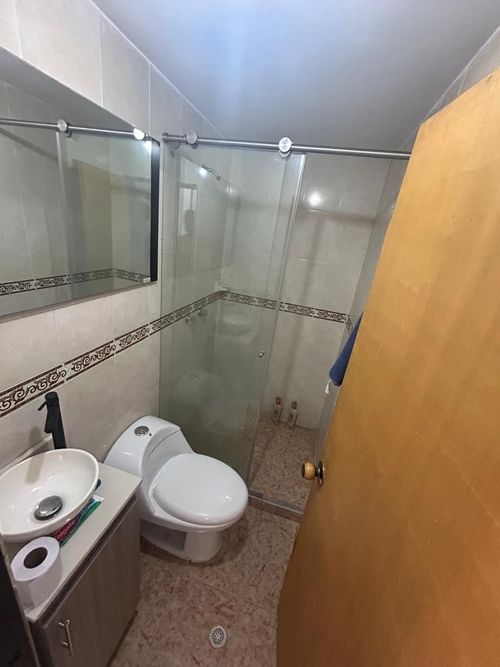 Apartamento de 3 alcobas en venta en San Juan Bautista, Itagüí, 97 m² · foto 18 de 24