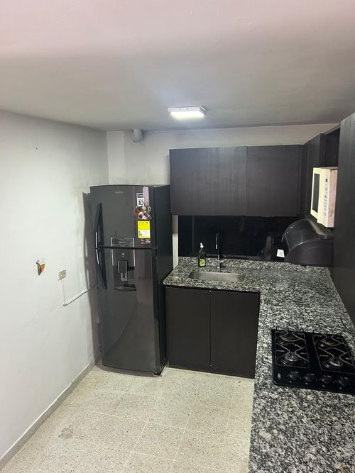 Apartamento de 3 alcobas en venta en San Juan Bautista, Itagüí, 97 m² · foto 5 de 24