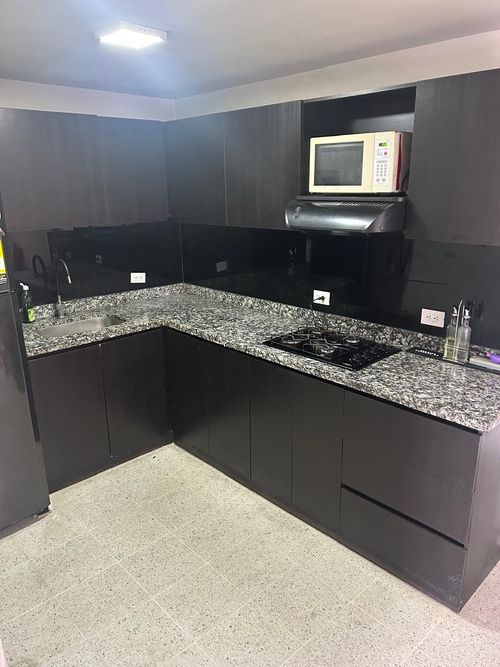 Apartamento de 3 alcobas en venta en San Juan Bautista, Itagüí, 97 m² · foto 4 de 24