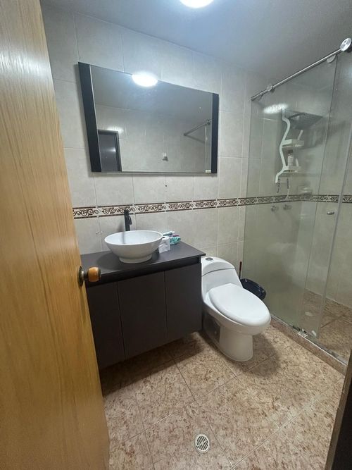Apartamento de 3 alcobas en venta en San Juan Bautista, Itagüí, 97 m² · foto 16 de 24