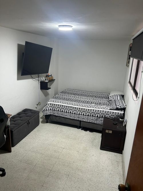 Apartamento de 3 alcobas en venta en San Juan Bautista, Itagüí, 97 m² · foto 12 de 24