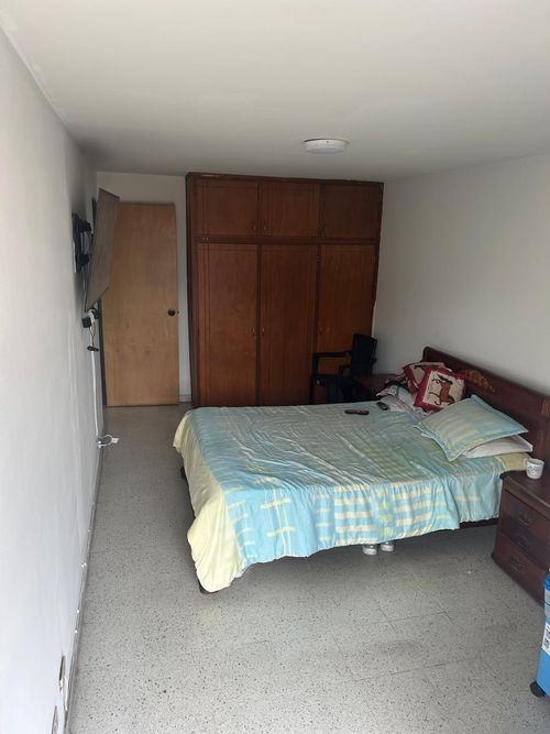 Apartamento de 3 alcobas en venta en San Juan Bautista, Itagüí, 97 m² · foto 15 de 24