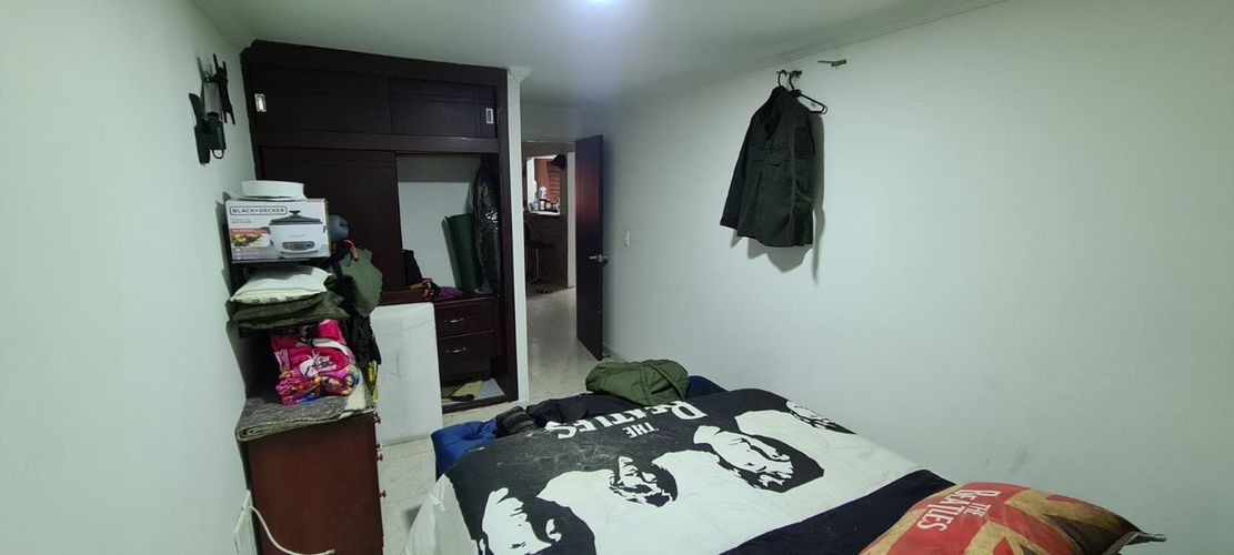 Apartamento de 3 alcobas en venta en Comuneros, Bogotá, 90 m² · foto 14 de 19