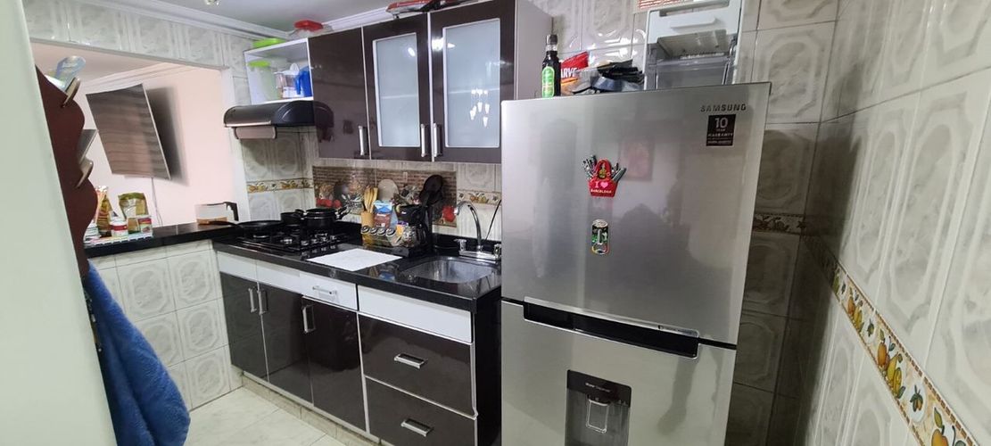 Apartamento de 3 alcobas en venta en Comuneros, Bogotá, 90 m² · foto 8 de 19