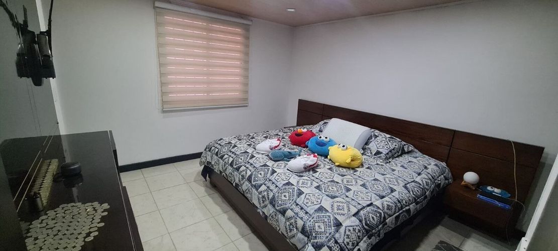 Apartamento de 3 alcobas en venta en Comuneros, Bogotá, 90 m² · foto 11 de 19