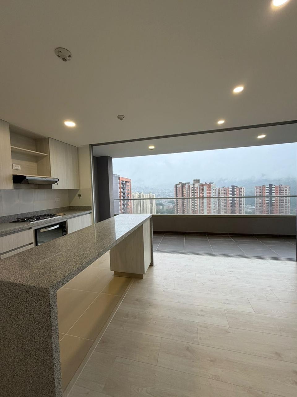 Apartamento en venta en Suramerica, Itagüí · foto 4 de 24