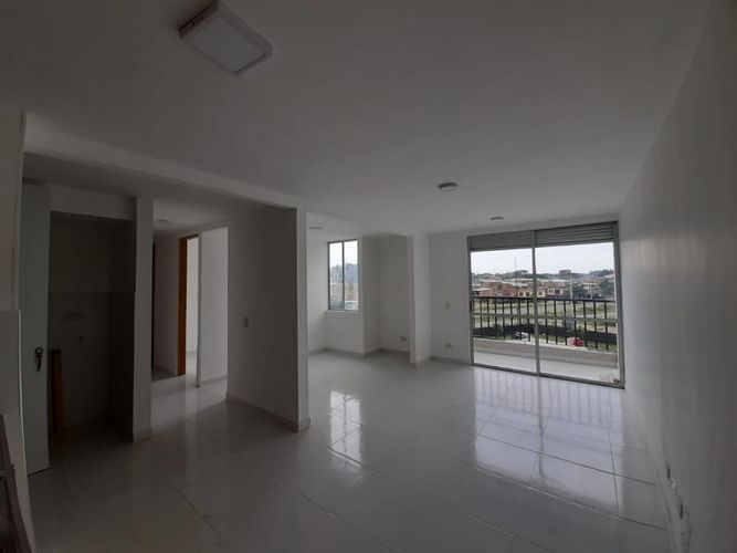 Apartamento de 2 alcobas en venta en Cr. Country Plaza, Jamundí, 57 m² · foto 3 de 24