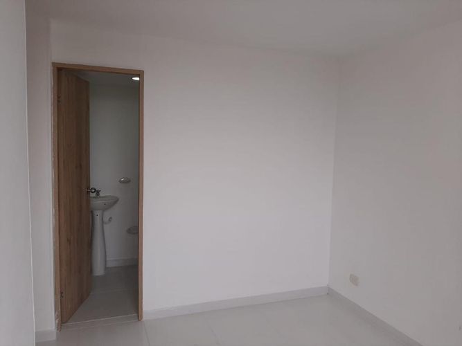 Apartamento de 2 alcobas en venta en Cr. Country Plaza, Jamundí, 57 m² · foto 24 de 24