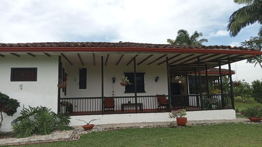 Finca en venta en Tribunas Corcega, Pereira, 250 m² · foto 24 de 24