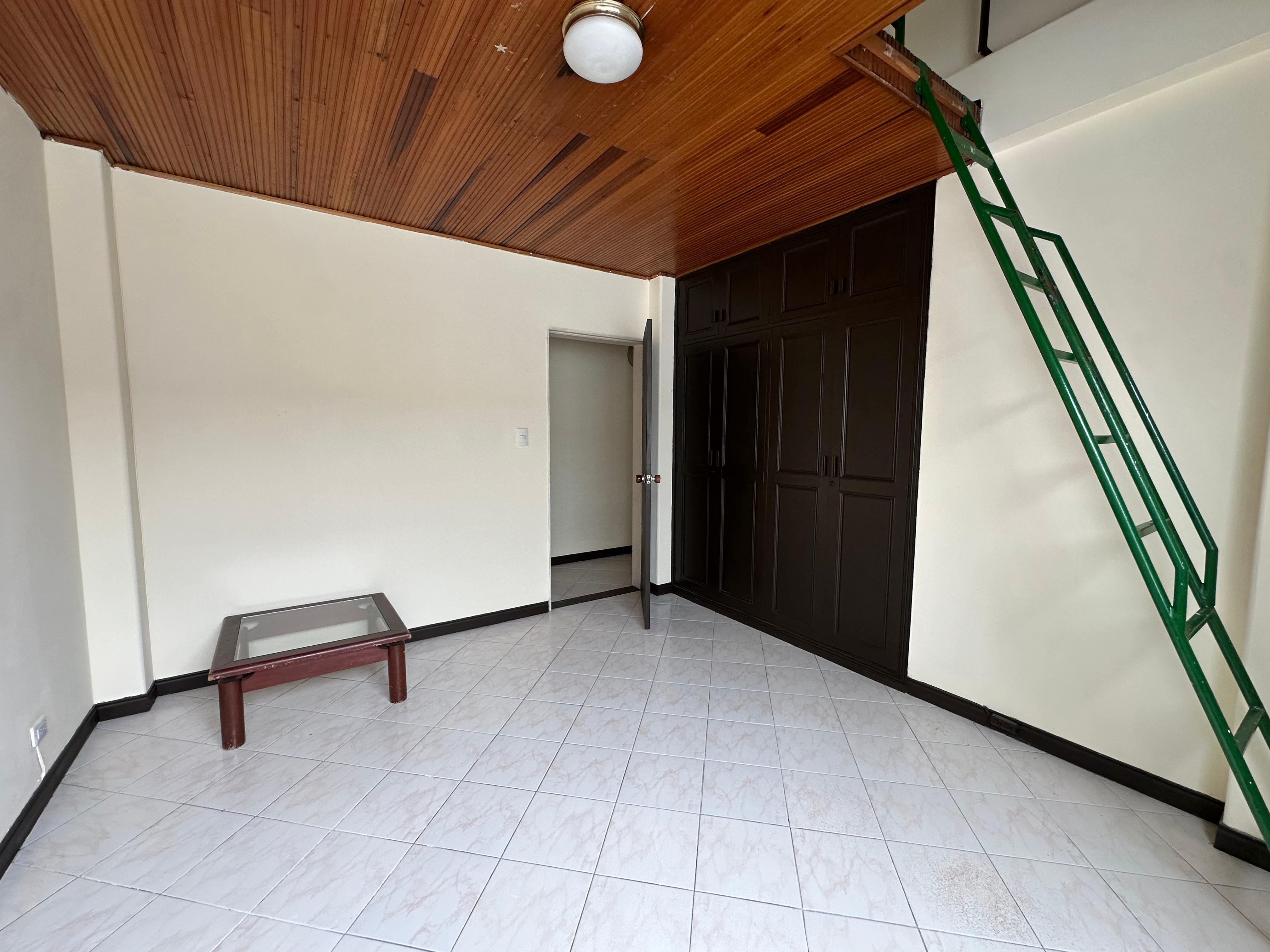 Apartamento en venta en Sector Plaza De Bolivar, Pereira · foto 4 de 12