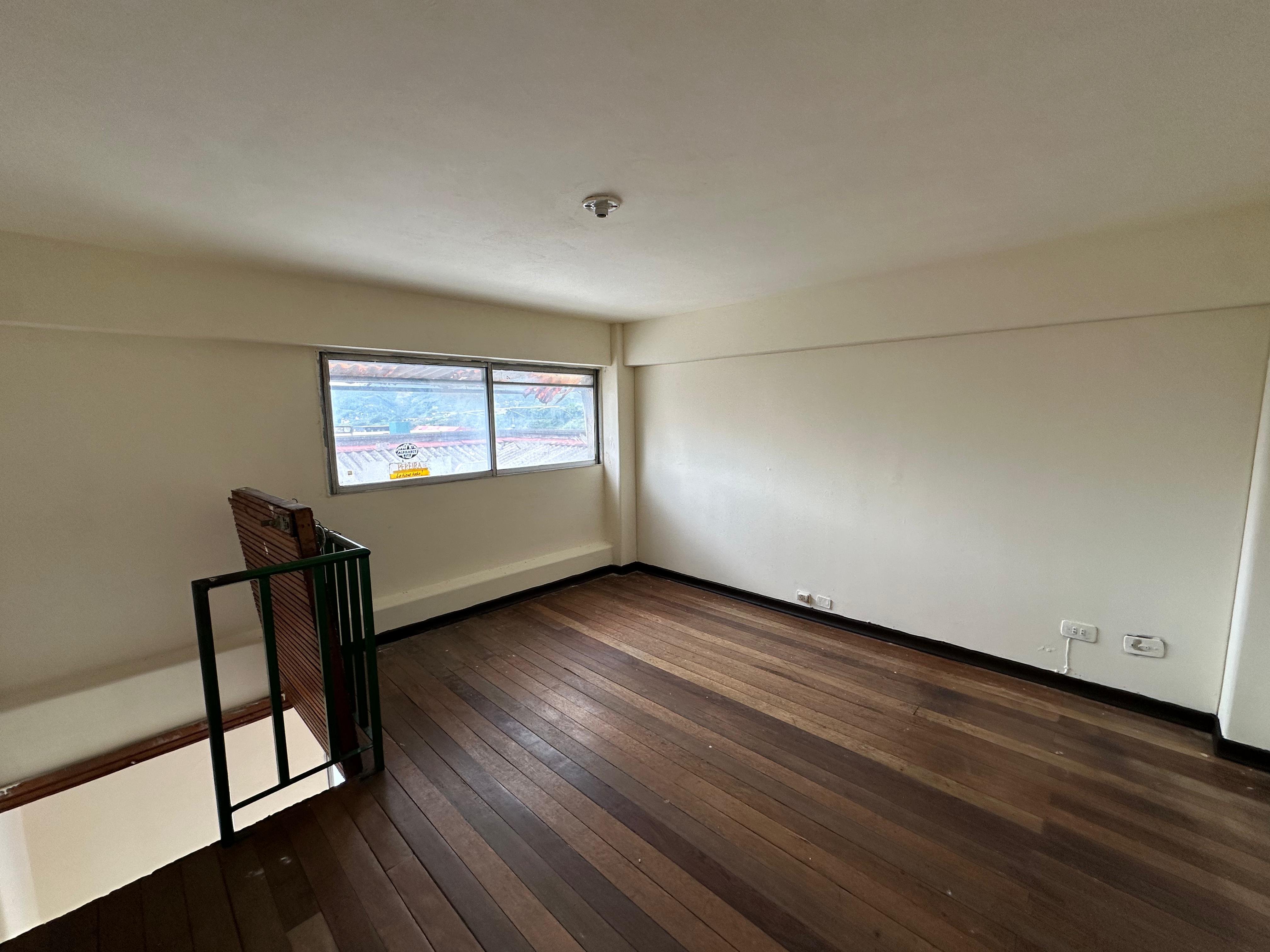 Apartamento en venta en Sector Plaza De Bolivar, Pereira · foto 9 de 12