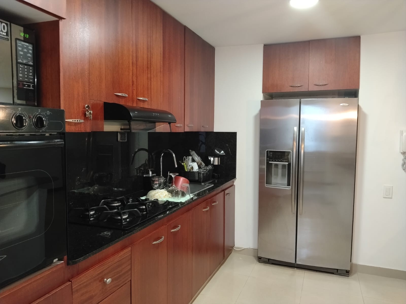 Apartamento en arriendo en El Poblado, Medellín · foto 7 de 16