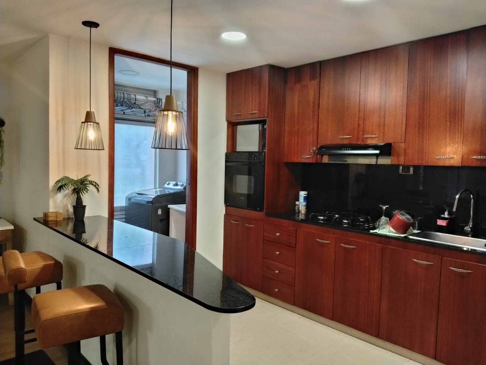 Apartamento en arriendo en El Poblado, Medellín · foto 5 de 16