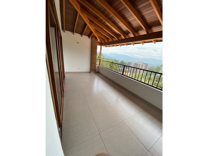 Casa de 4 alcobas en arriendo en San Rafael, Envigado, 350 m² · foto 17 de 24