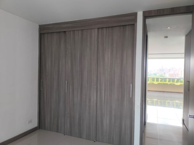 Apartamento de 2 alcobas en arriendo en Loma Benedictinos, Envigado, 108 m² · foto 10 de 18