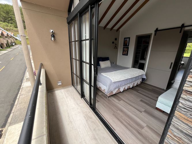 Casa de 3 alcobas en venta en El Carmen, El Retiro, 184 m² · foto 18 de 24