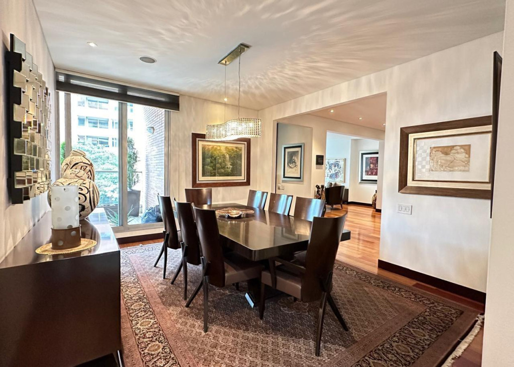 Apartamento en venta en Los Rosales, Bogotá · foto 4 de 15