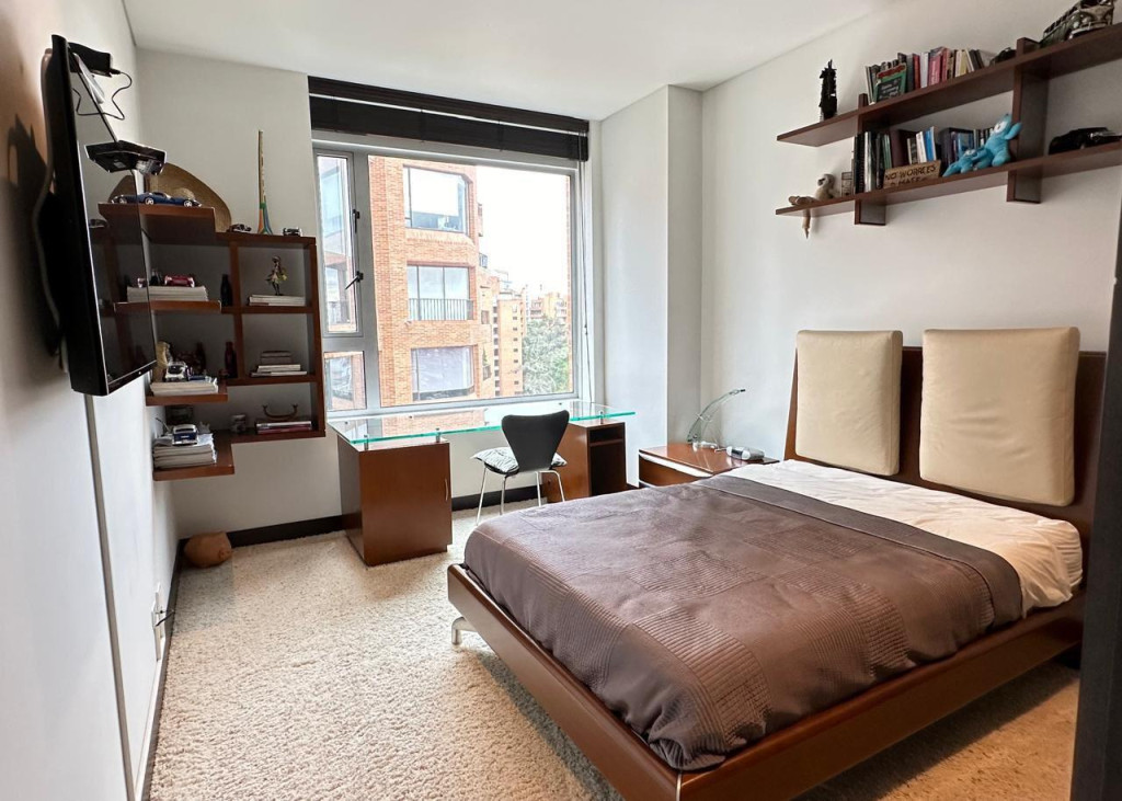 Apartamento en venta en Los Rosales, Bogotá · foto 14 de 15