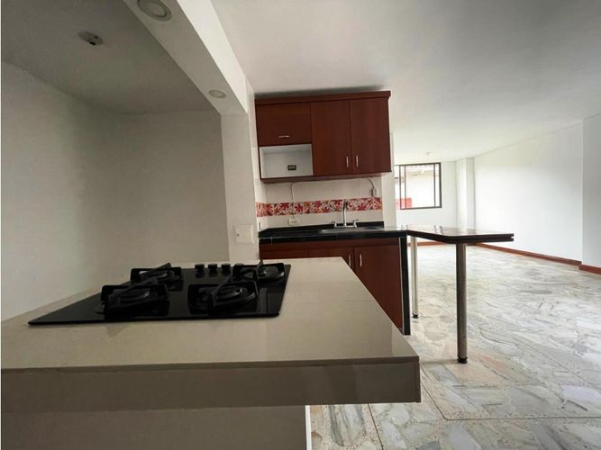 Apartamento de 3 alcobas en venta en Cuarto De Legua - Guadalupe, Cali, 78 m² · foto 2 de 21